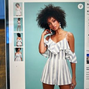 Cold shoulder Lulu’s Romper
